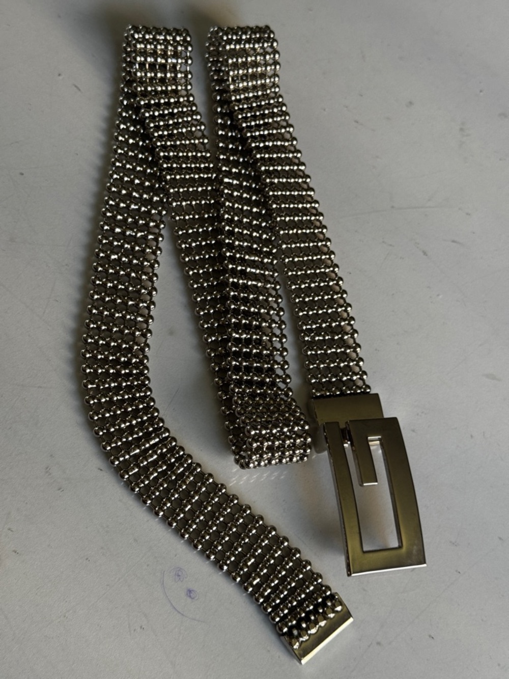 Guess Y2K Silver Tone 6 Row Ball Chain Mesh Belt G Logo Buckle